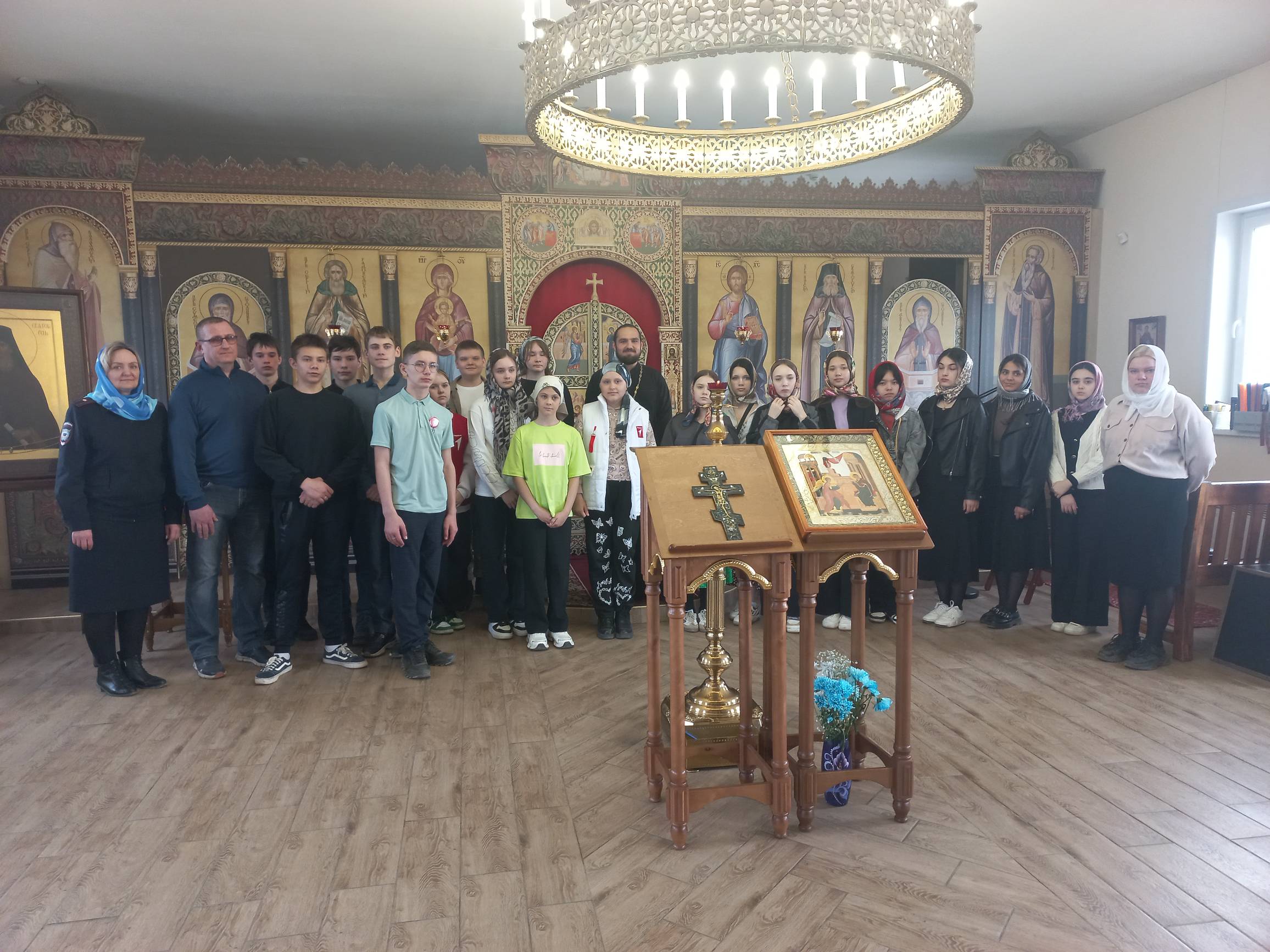 Экскурсия в храм Преподобного Паисия Святогорца г. Ершова.
